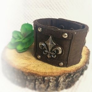 Affliction Cuff Bracelet 🖤✝️